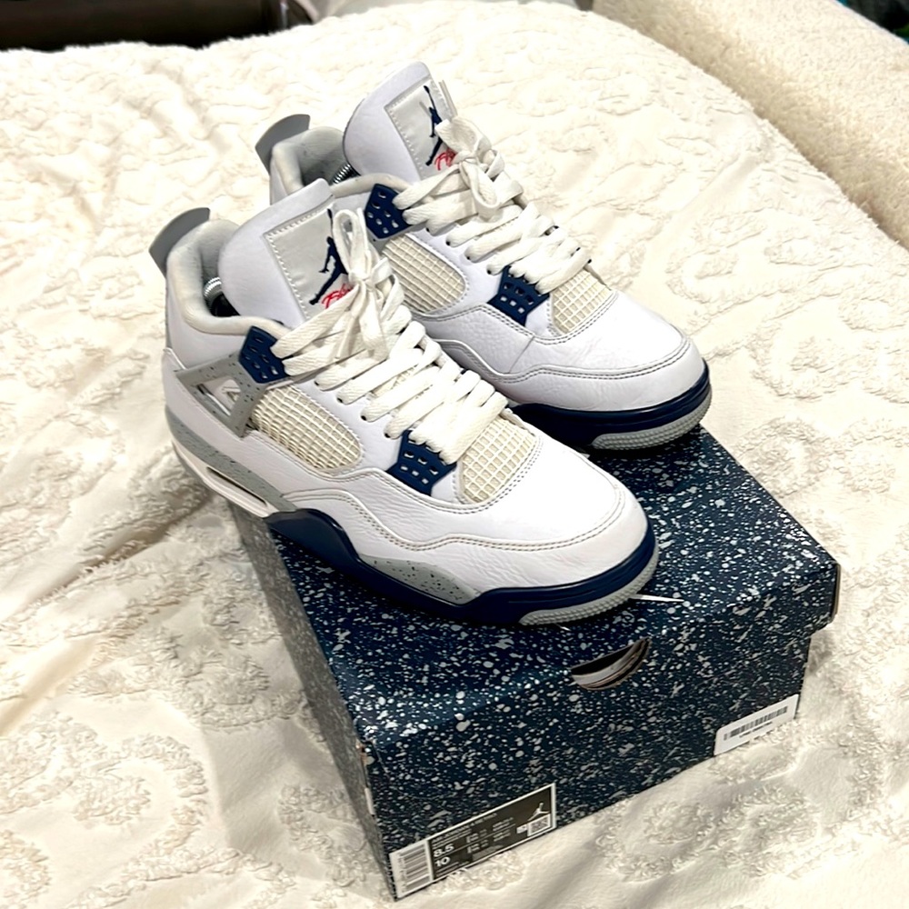 Air Jordan 4 retro Midnight Navy